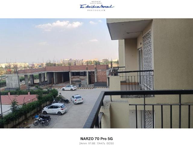 2 BHK Apartment in Mahurali for resale Ghaziabad. The reference number is 19919743