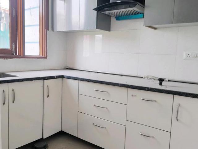 2 BHK Apartment in Maidan Garhi for rent New Delhi. The reference number is 20231629
