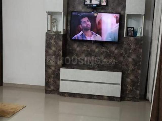 2 BHK Apartment in Makarba for rent Ahmedabad. The reference number is 17721509