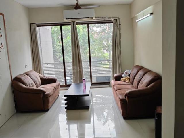 2 BHK Apartment in Makarba for rent Ahmedabad. The reference number is 18891169