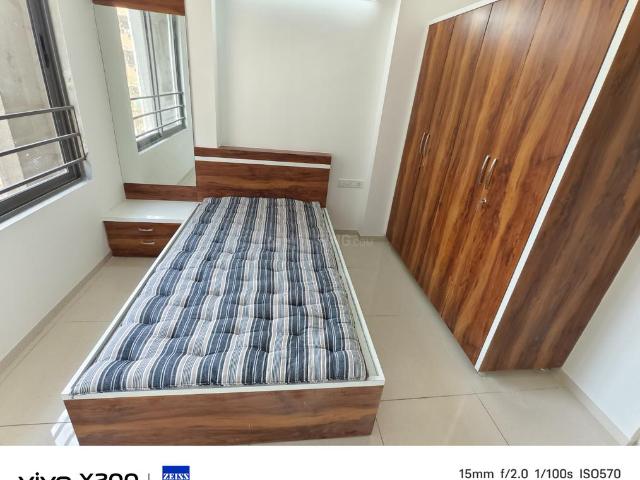 2 BHK Apartment in Makarba for rent Ahmedabad. The reference number is 19440273
