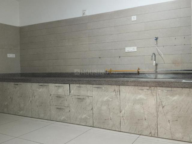2 BHK Apartment in Makarba for rent Ahmedabad. The reference number is 19519776