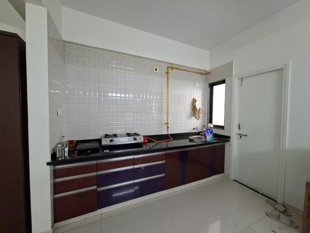 2 BHK Apartment in Makarba for rent Ahmedabad. The reference number is 19786877