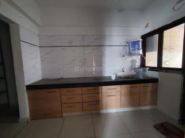 2 BHK Apartment in Makarba for rent Ahmedabad. The reference number is 19787387