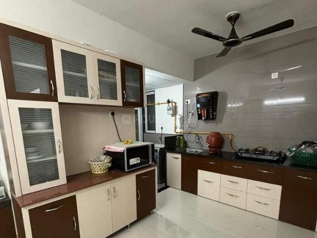 2 BHK Apartment in Makarba for rent Ahmedabad. The reference number is 20499671