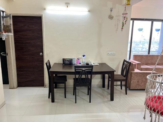 2 BHK Apartment in Makarba for rent Ahmedabad. The reference number is 20378026