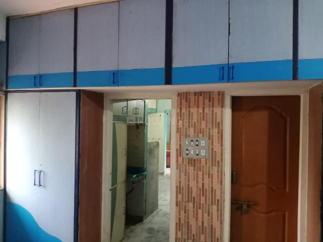 2 BHK Apartment in Makarpura for rent Vadodara. The reference number is 12419140