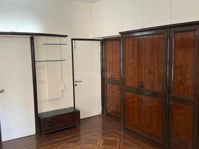 2 BHK Apartment in Malabar Hill for rent Mumbai. The reference number is 20784977