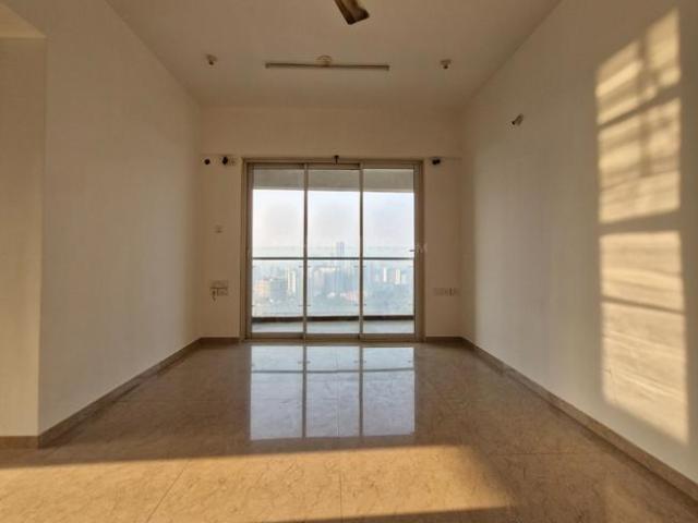 2 BHK Apartment in Malad East for rent Mumbai. The reference number is 16098385