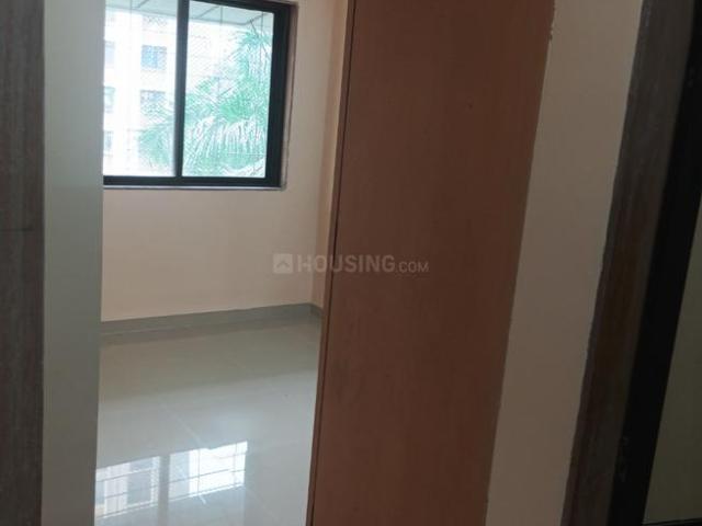 2 BHK Apartment in Malad East for rent Mumbai. The reference number is 17849714