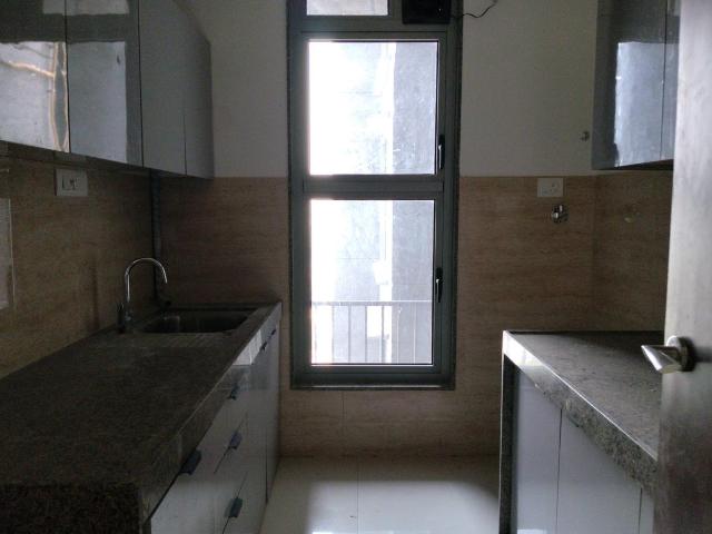 2 BHK Apartment in Malad East for rent Mumbai. The reference number is 18581818