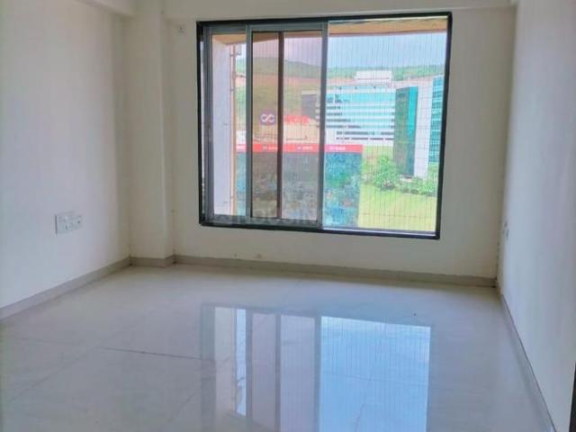 2 BHK Apartment in Malad East for rent Mumbai. The reference number is 18180157