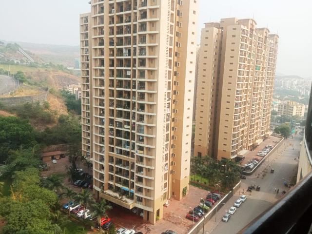 2 BHK Apartment in Malad East for rent Mumbai. The reference number is 19482075