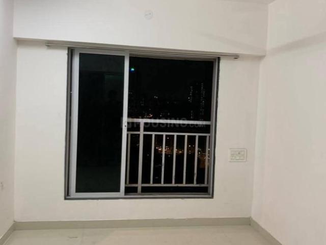 2 BHK Apartment in Malad East for rent Mumbai. The reference number is 19568199