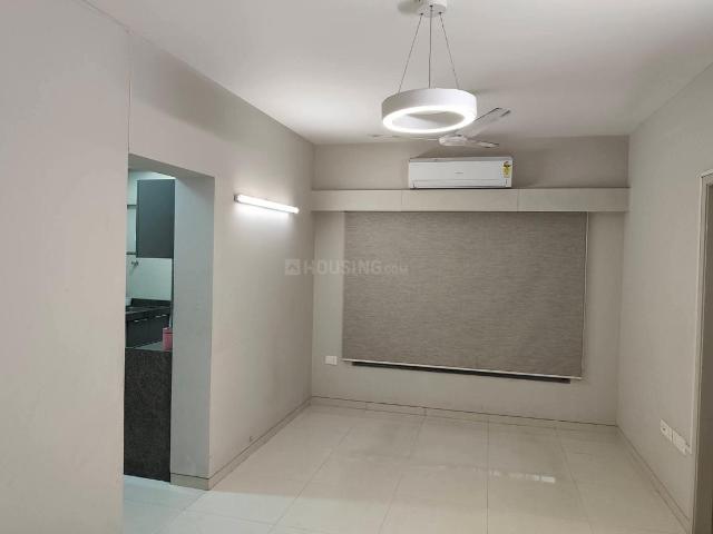 2 BHK Apartment in Malad East for rent Mumbai. The reference number is 19682215