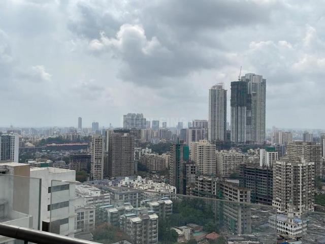 2 BHK Apartment in Malad East for rent Mumbai. The reference number is 19802295