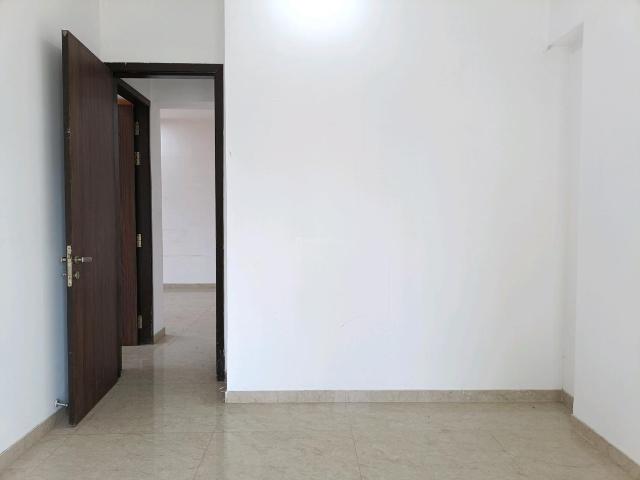 2 BHK Apartment in Malad East for rent Mumbai. The reference number is 19838138