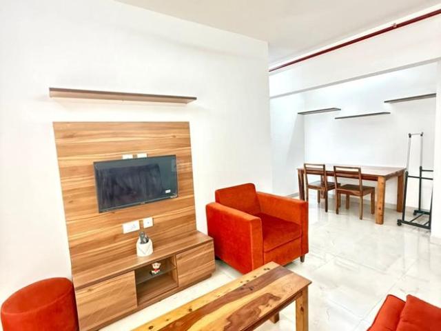 2 BHK Apartment in Malad East for rent Mumbai. The reference number is 19939141