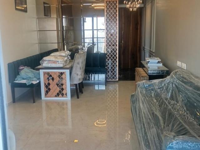 2 BHK Apartment in Malad East for rent Mumbai. The reference number is 19033835