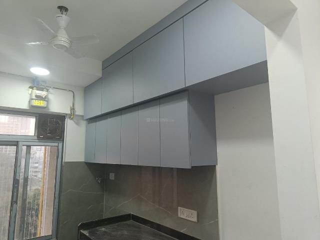 2 BHK Apartment in Malad East for rent Mumbai. The reference number is 19078377