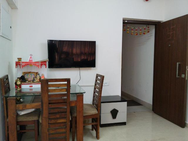 2 BHK Apartment in Malad East for rent Mumbai. The reference number is 19147234