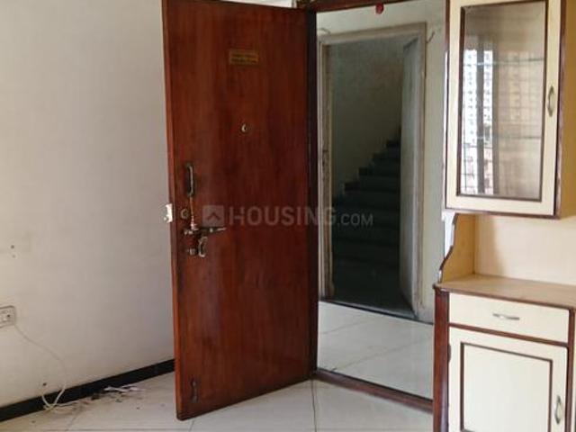 2 BHK Apartment in Malad East for rent Mumbai. The reference number is 19152727