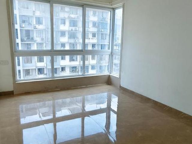 2 BHK Apartment in Malad East for rent Mumbai. The reference number is 20439381
