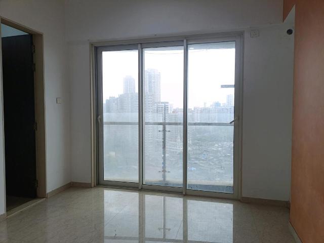 2 BHK Apartment in Malad East for rent Mumbai. The reference number is 20536345