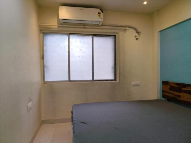 2 BHK Apartment in Malad East for rent Mumbai. The reference number is 20588341