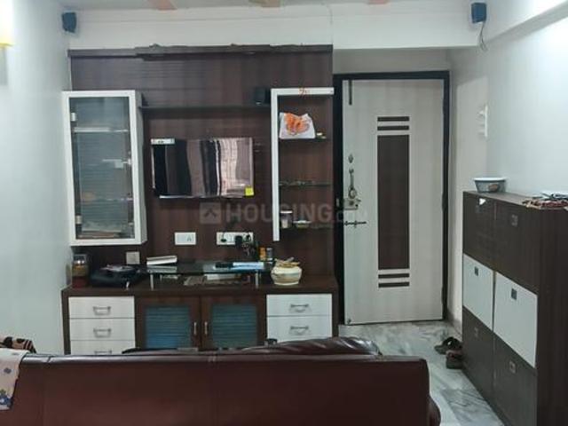 2 BHK Apartment in Malad East for rent Mumbai. The reference number is 20607861