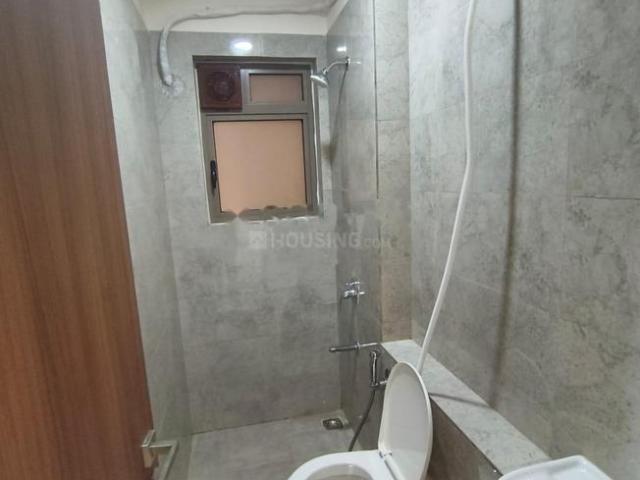 2 BHK Apartment in Malad East for rent Mumbai. The reference number is 20669421