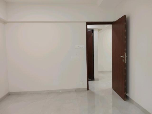 2 BHK Apartment in Malad East for rent Mumbai. The reference number is 20775030