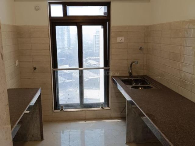 2 BHK Apartment in Malad East for rent Mumbai. The reference number is 20024708