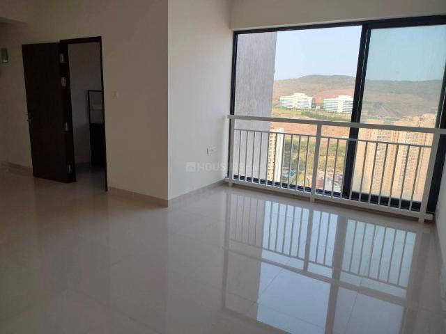 2 BHK Apartment in Malad East for rent Mumbai. The reference number is 20064816