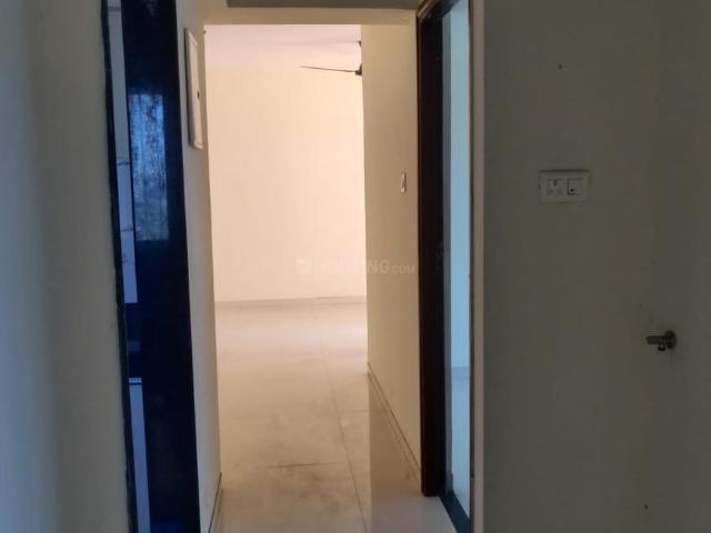 2 BHK Apartment in Malad East for rent Mumbai. The reference number is 20218575