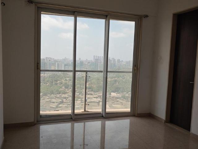 2 BHK Apartment in Malad East for rent Mumbai. The reference number is 20255010
