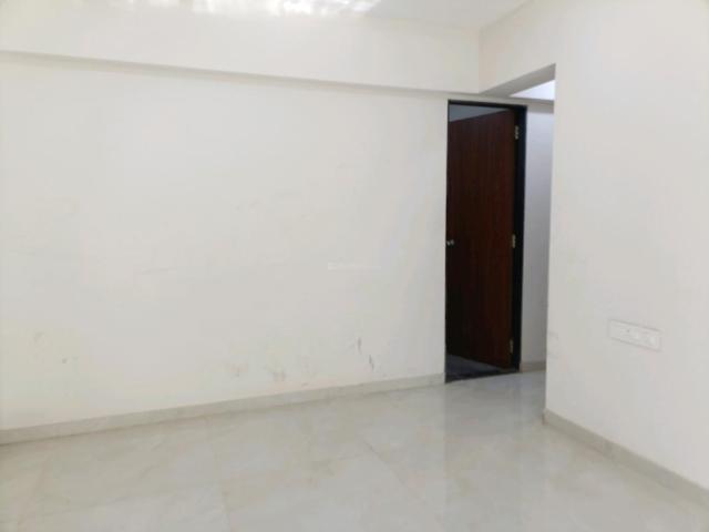 2 BHK Apartment in Malad East for rent Mumbai. The reference number is 20269449