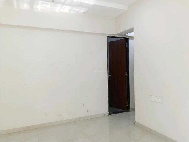 2 BHK Apartment in Malad East for rent Mumbai. The reference number is 20269575