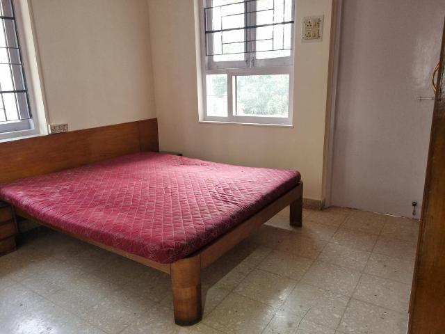 2 BHK Apartment in Malad East for rent Mumbai. The reference number is 20271424