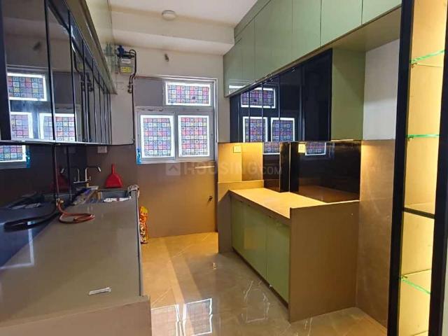 2 BHK Apartment in Malad East for rent Mumbai. The reference number is 20274929