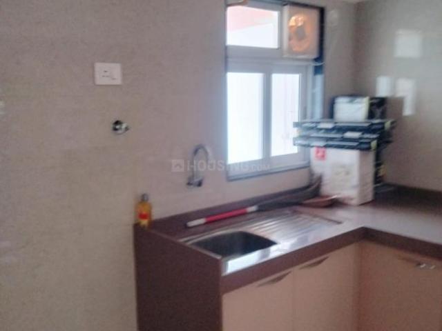 2 BHK Apartment in Malad East for rent Mumbai. The reference number is 20275367