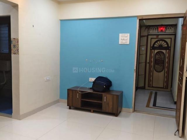 2 BHK Apartment in Malad East for rent Mumbai. The reference number is 20277068