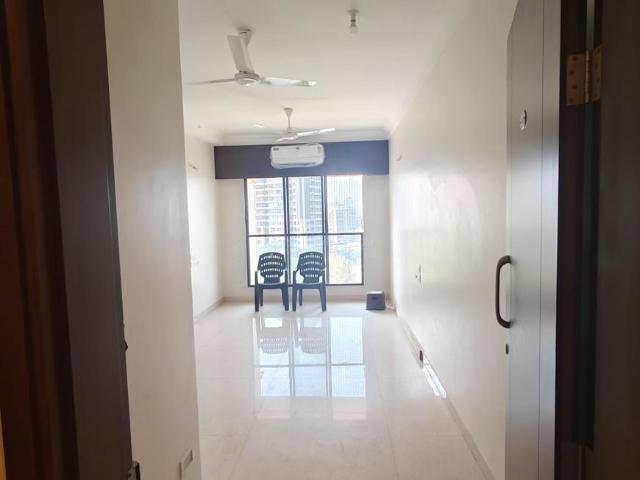 2 BHK Apartment in Malad East for rent Mumbai. The reference number is 20302202