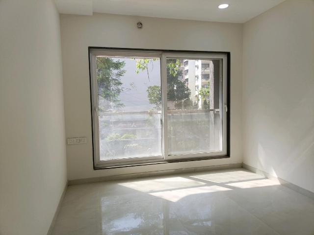 2 BHK Apartment in Malad East for resale Mumbai. The reference number is 19657849