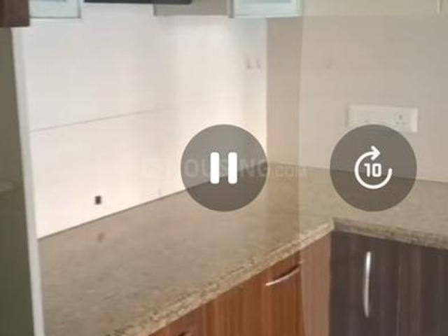 2 BHK Apartment in Malad East for resale Mumbai. The reference number is 19608281