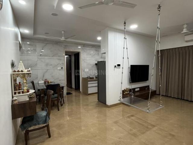 2 BHK Apartment in Malad East for resale Mumbai. The reference number is 19877265