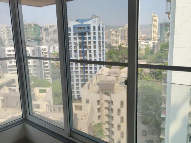 2 BHK Apartment in Malad East for resale Mumbai. The reference number is 19810096