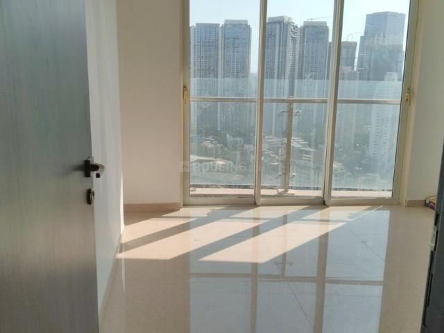 2 BHK Apartment in Malad East for resale Mumbai. The reference number is 19835930