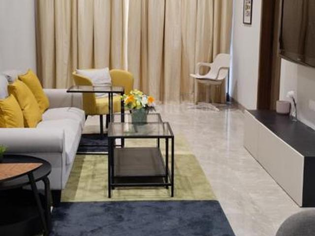 2 BHK Apartment in Malad East for resale Mumbai. The reference number is 20086134