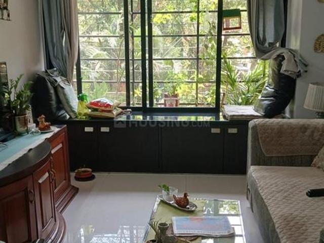 2 BHK Apartment in Malad East for resale Mumbai. The reference number is 20153587